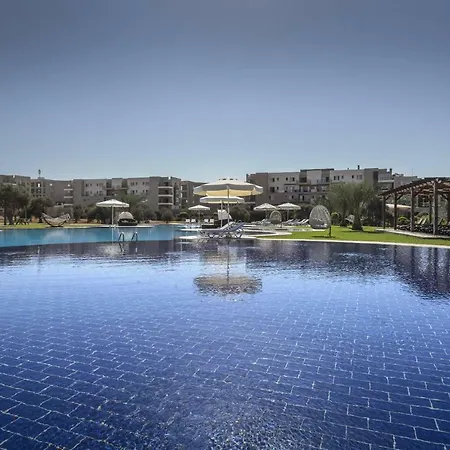 Fiesta With Private Pool Vokolidha